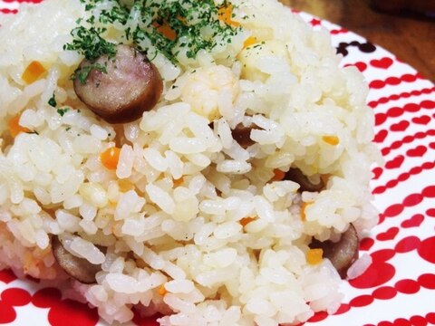 炊飯器で！シーフードミックスのピラフ♡